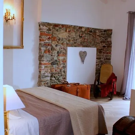 B&B La Piccola Corte Malpensa, 8 Minuti D'auto 3*